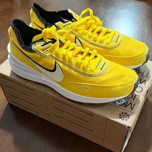Nike Mens Waffle One SC (tour yellow/sail-black)